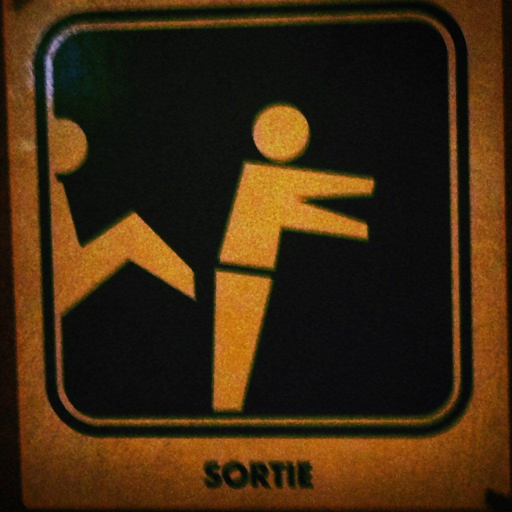 Exit - Sortie - sign for startups on samuel pavin group Ltd